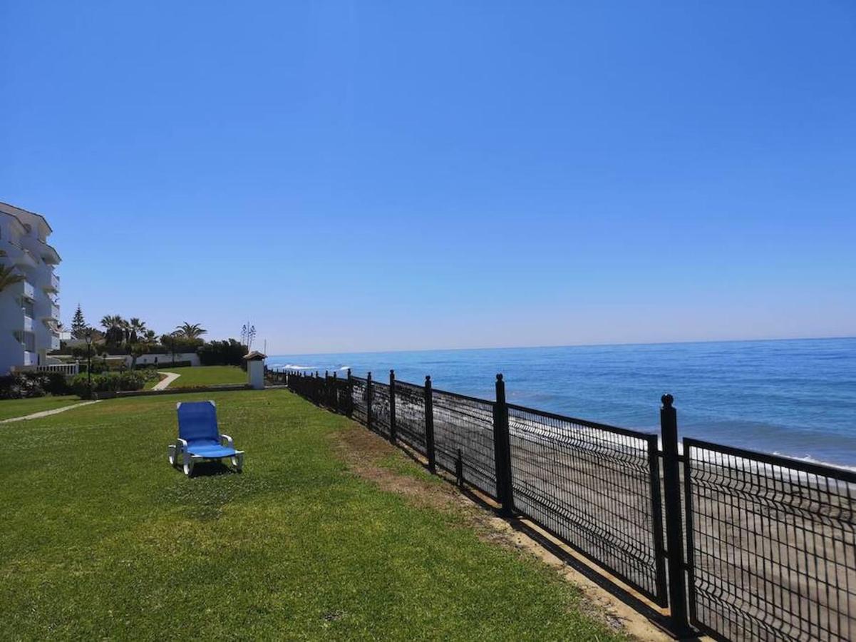 Amazing 3Bedroom Flat With Seafront Views & Pool By Sharingco Marbella Exteriör bild